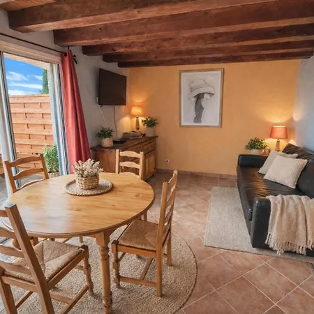 Maison Avec Piscine 2-4 Pax Feriehus *