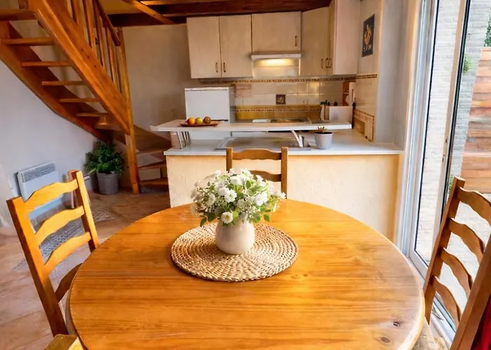 Maison Avec Piscine 2-4 Pax 펜션 *